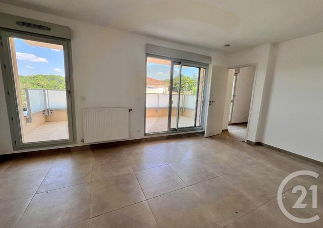 Appartement T2 à vendre - 2 pièces - 40.51 m2 - L ISLE D ABEAU - 38 - RHONE-ALPES - Century 21 Immobilier Batigimm